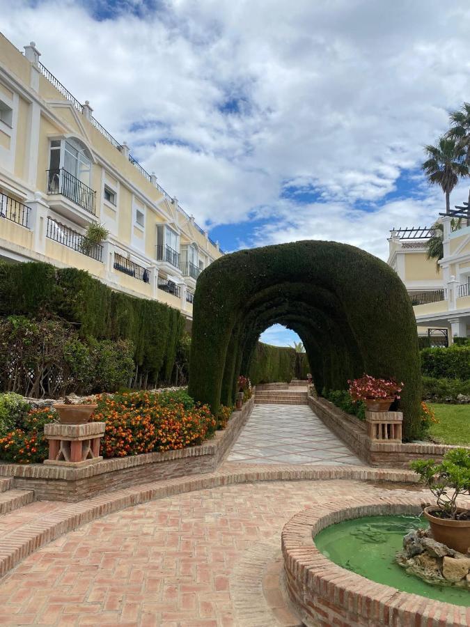 Ferienwohnung Aloha Gardens, Nueva Andalucia, Marbella Exterior foto